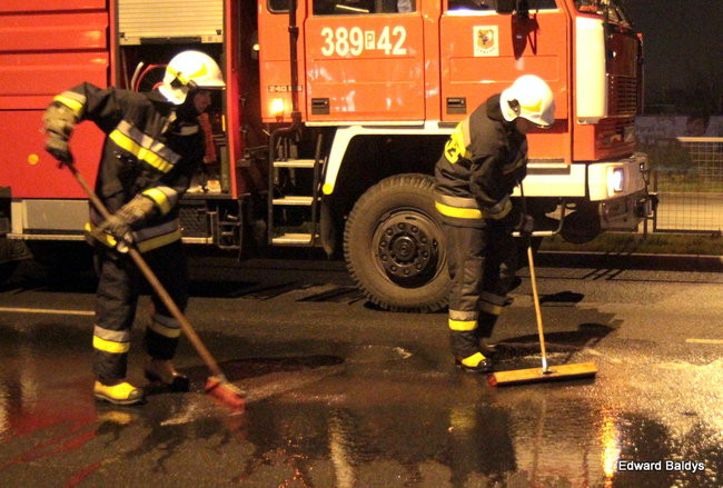 Mydło na jezdni (zdjęcia)