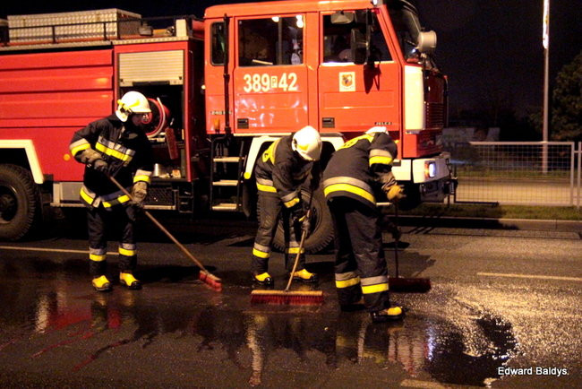 Mydło na jezdni (zdjęcia)