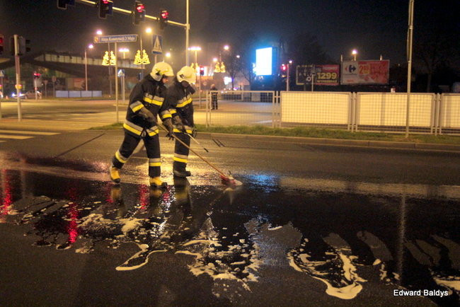 Mydło na jezdni (zdjęcia)