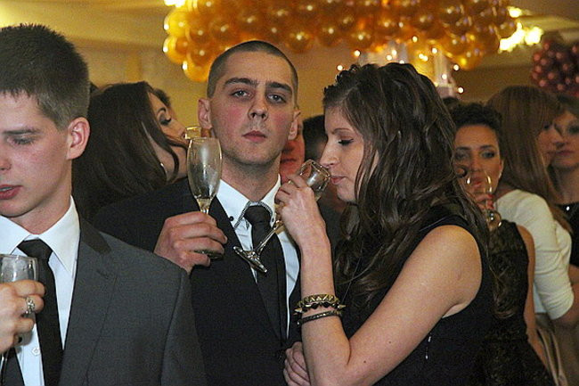 Sezon studniówkowy rozpoczęty (zdjęcia)