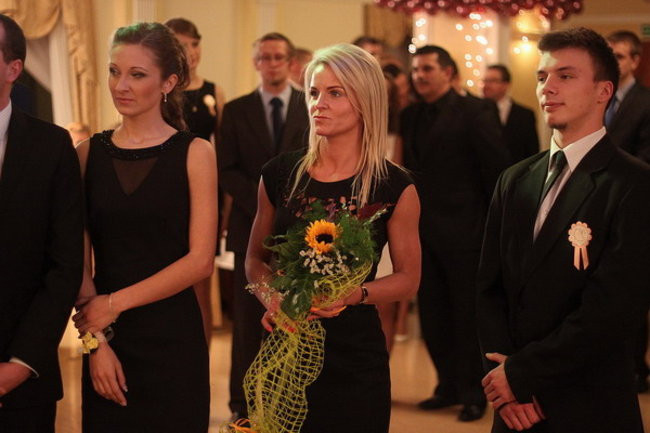 Sezon studniówkowy rozpoczęty (zdjęcia)