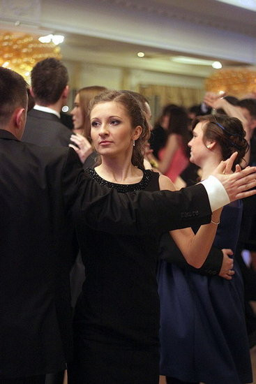 Sezon studniówkowy rozpoczęty (zdjęcia)