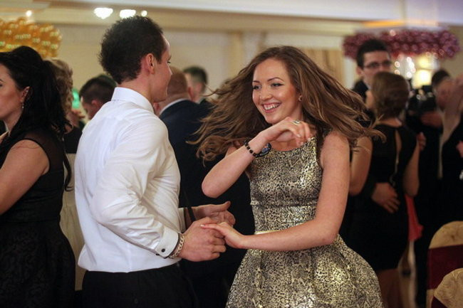 Sezon studniówkowy rozpoczęty (zdjęcia)