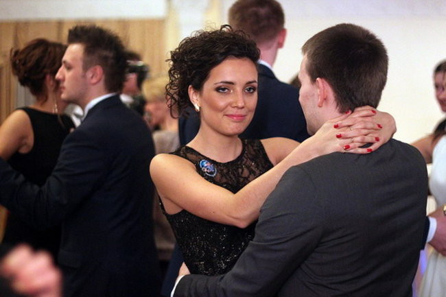 Sezon studniówkowy rozpoczęty (zdjęcia)