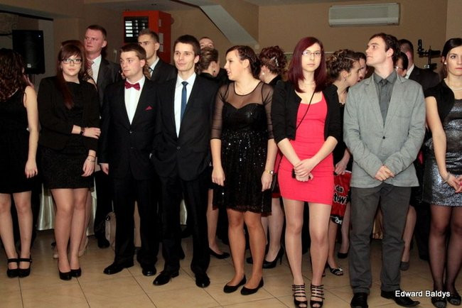 Pierwsza Studniówka Ekonomika (zdjęcia)