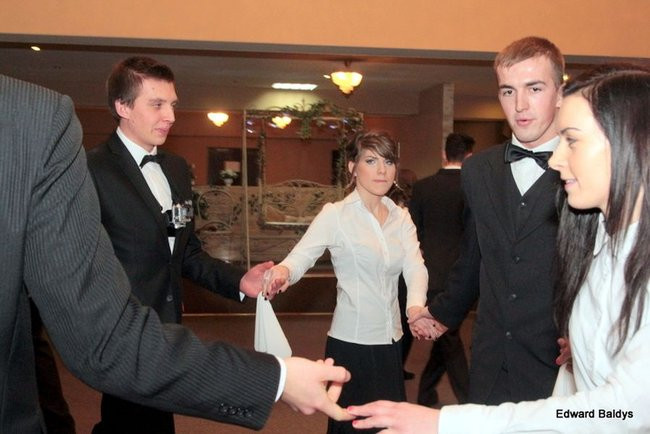 Pierwsza Studniówka Ekonomika (zdjęcia)