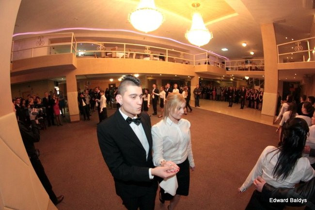 Pierwsza Studniówka Ekonomika (zdjęcia)