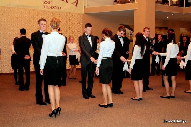 Pierwsza Studniówka Ekonomika (zdjęcia)