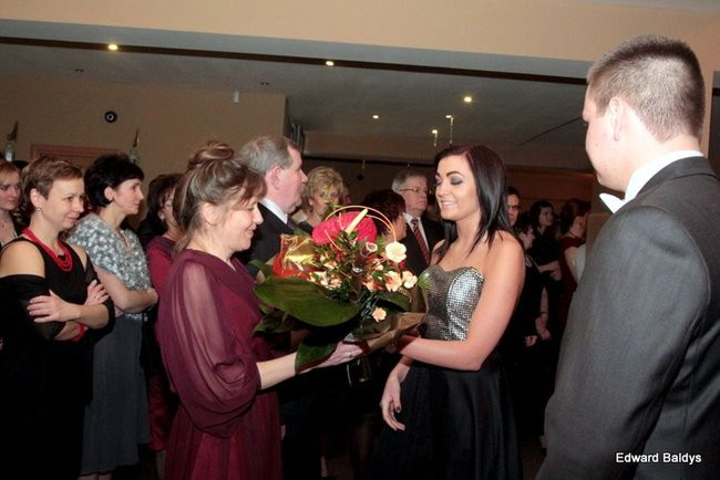 Pierwsza Studniówka Ekonomika (zdjęcia)