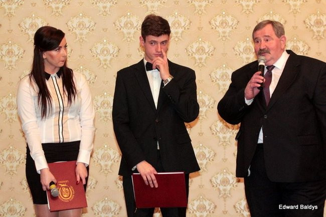 Pierwsza Studniówka Ekonomika (zdjęcia)