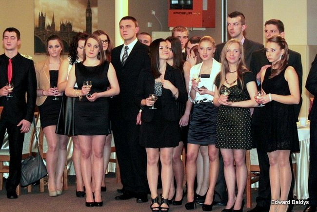 Pierwsza Studniówka Ekonomika (zdjęcia)