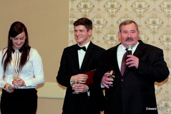 Pierwsza Studniówka Ekonomika (zdjęcia)