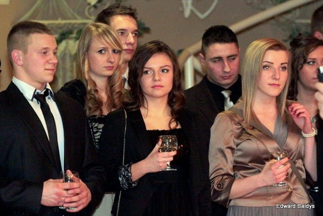 Pierwsza Studniówka Ekonomika (zdjęcia)