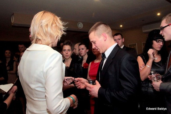 Pierwsza Studniówka Ekonomika (zdjęcia)