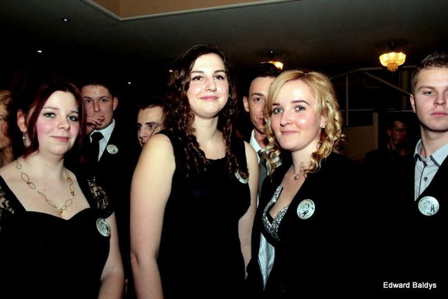 Pierwsza Studniówka Ekonomika (zdjęcia)