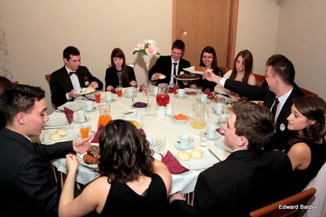 Pierwsza Studniówka Ekonomika (zdjęcia)