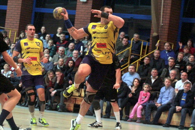 Udany początek  (zdjęcia)