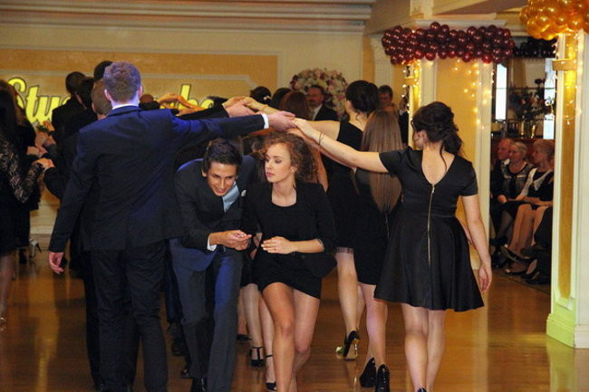 Cztery klasy na parkiecie (zdjęcia)