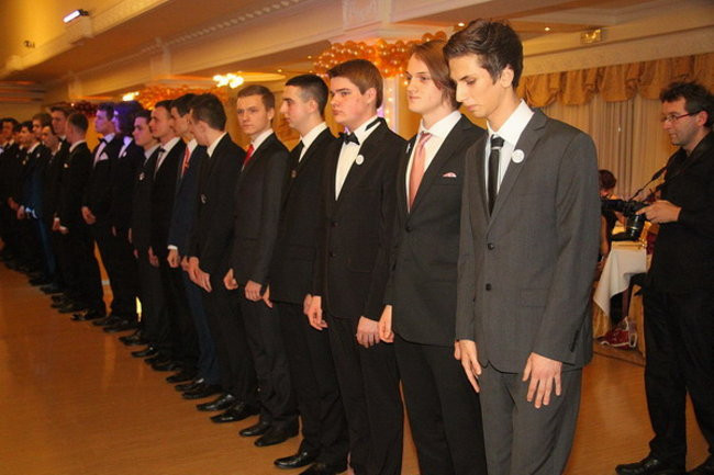 Cztery klasy na parkiecie (zdjęcia)