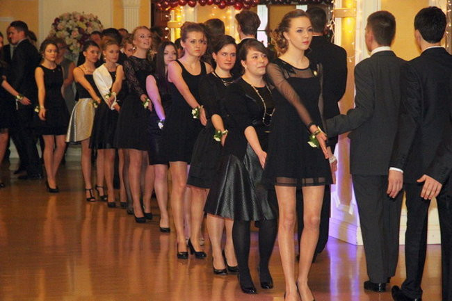 Cztery klasy na parkiecie (zdjęcia)