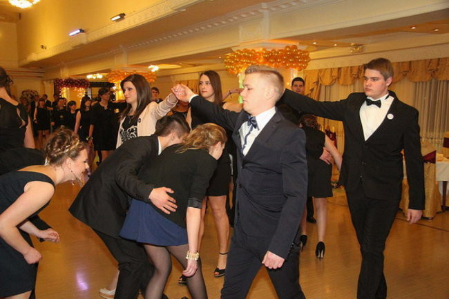 Cztery klasy na parkiecie (zdjęcia)