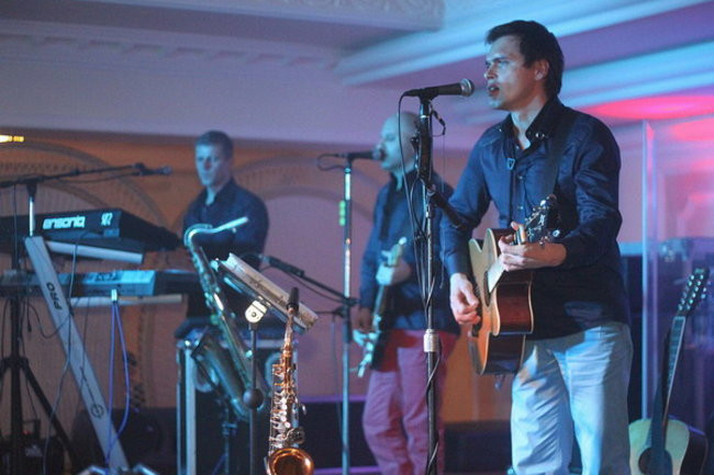 Cztery klasy na parkiecie (zdjęcia)