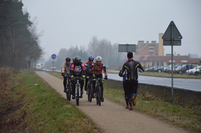 Koleżeńskie bieganie (zdjęcia)