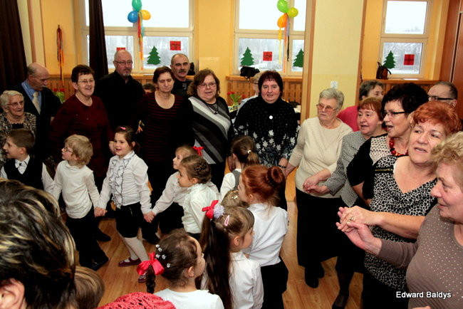 Dla babć i dziadków w Garzynie (zdjęcia)