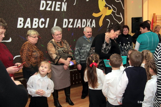 Dla babć i dziadków w Garzynie (zdjęcia)