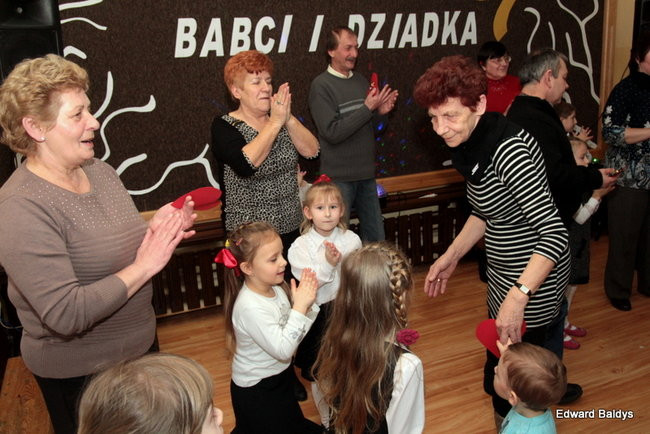 Dla babć i dziadków w Garzynie (zdjęcia)