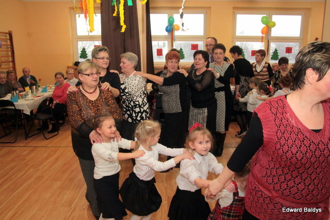 Dla babć i dziadków w Garzynie (zdjęcia)