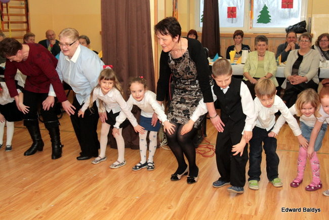 Dla babć i dziadków w Garzynie (zdjęcia)