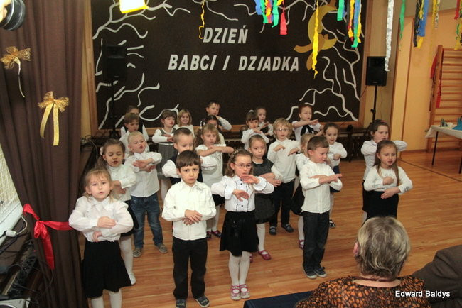 Dla babć i dziadków w Garzynie (zdjęcia)