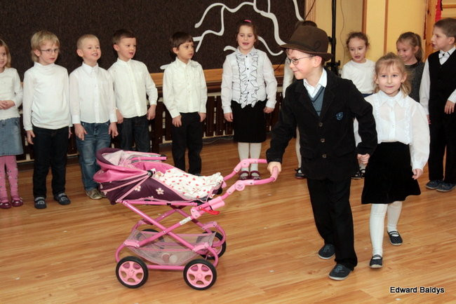 Dla babć i dziadków w Garzynie (zdjęcia)