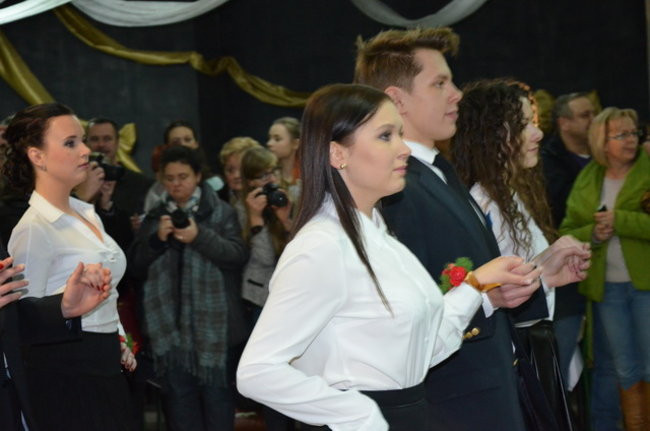 Uczniowie Kopernika tańczyli w szkole (zdjęcia)