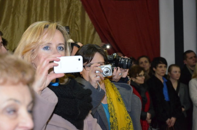 Uczniowie Kopernika tańczyli w szkole (zdjęcia)