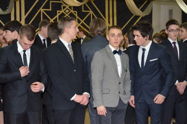 Uczniowie Kopernika tańczyli w szkole (zdjęcia)