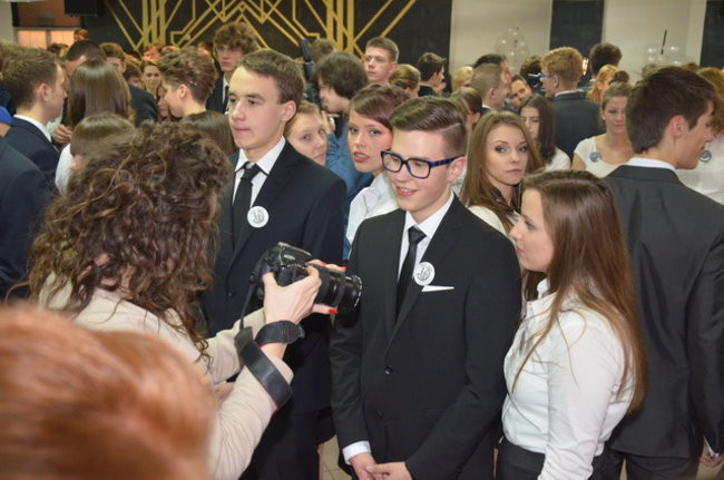 Uczniowie Kopernika tańczyli w szkole (zdjęcia)