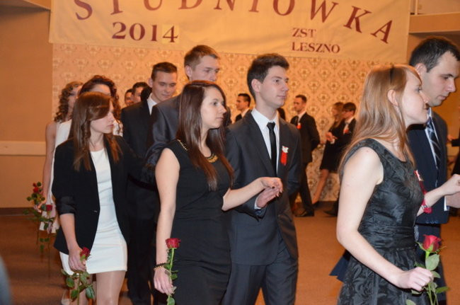 Maturzyści ZST relaksowali się w Finezji (zdjęcia)