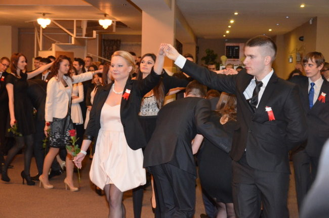 Maturzyści ZST relaksowali się w Finezji (zdjęcia)