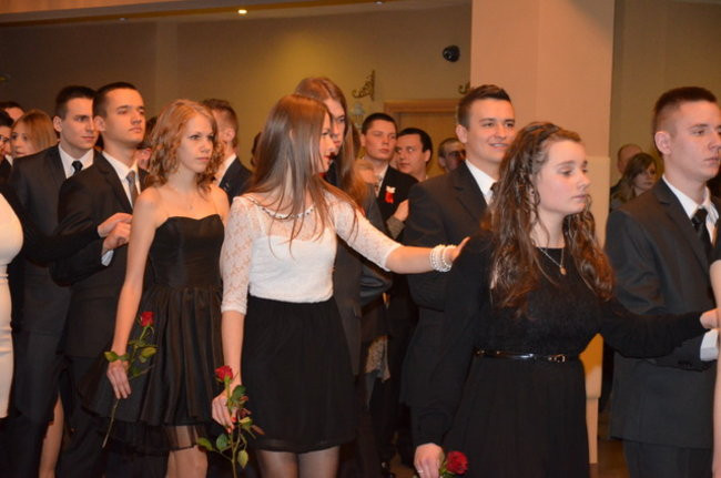 Maturzyści ZST relaksowali się w Finezji (zdjęcia)