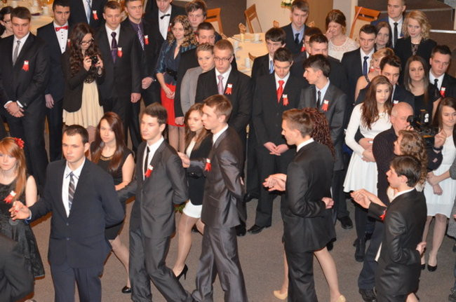 Maturzyści ZST relaksowali się w Finezji (zdjęcia)