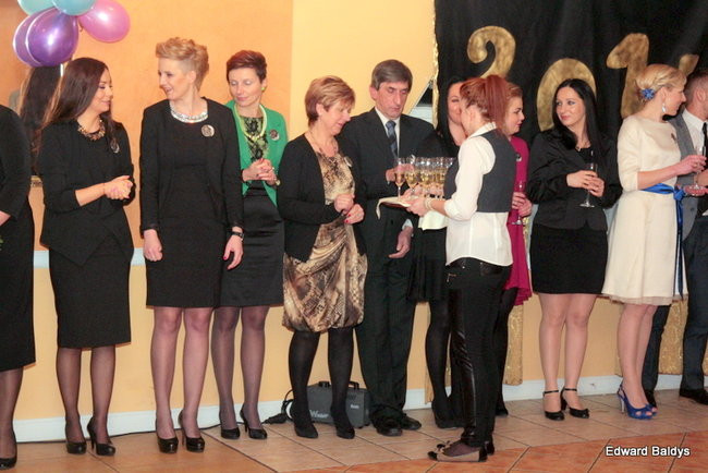 Maturzyści ZSOŚ opanowali Myśliwską (zdjęcia)