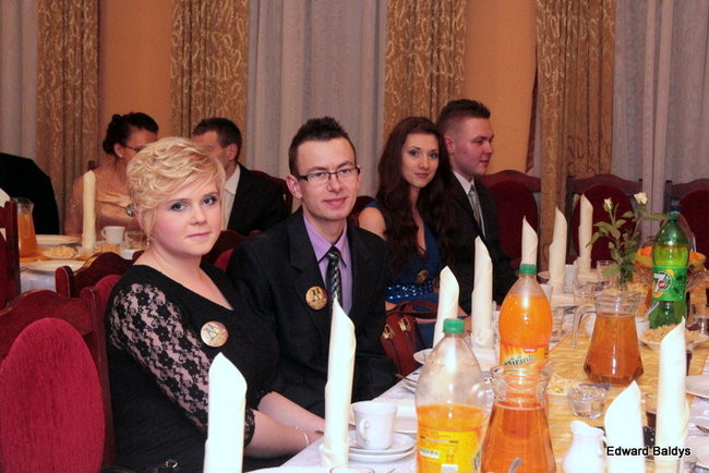 Maturzyści ZSOŚ opanowali Myśliwską (zdjęcia)