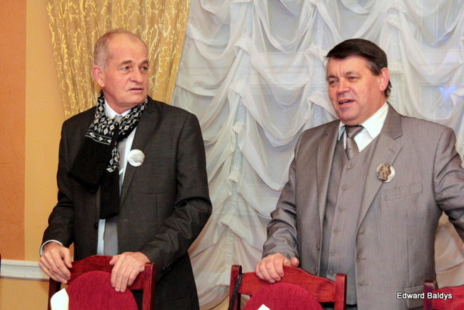 Maturzyści ZSOŚ opanowali Myśliwską (zdjęcia)