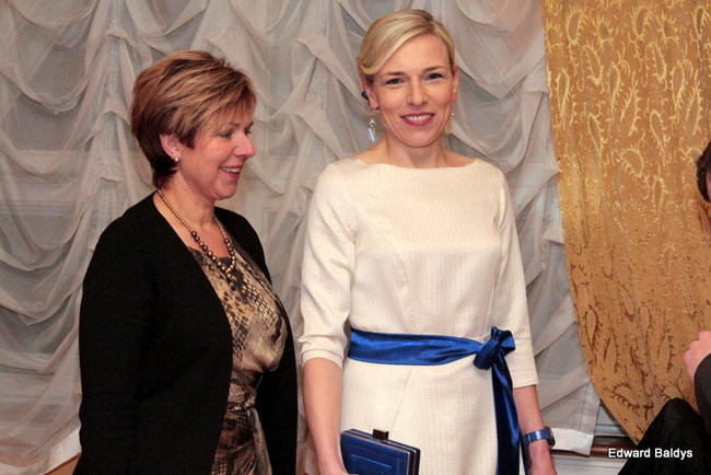 Maturzyści ZSOŚ opanowali Myśliwską (zdjęcia)