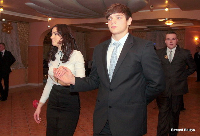 Maturzyści ZSOŚ opanowali Myśliwską (zdjęcia)