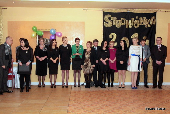 Maturzyści ZSOŚ opanowali Myśliwską (zdjęcia)