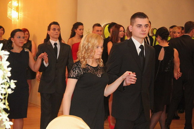 Studniówka z karaoke (zdjęcia)