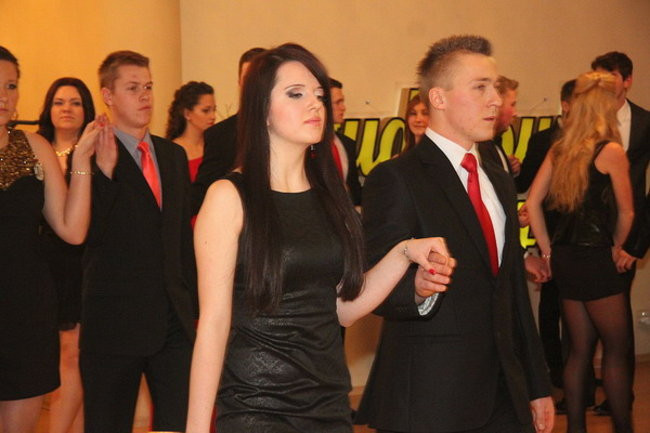 Studniówka z karaoke (zdjęcia)